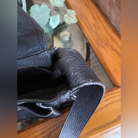 Coach Dakota Whipstitch Shoulder Bag with Chain Detail - Picture 12 of 12